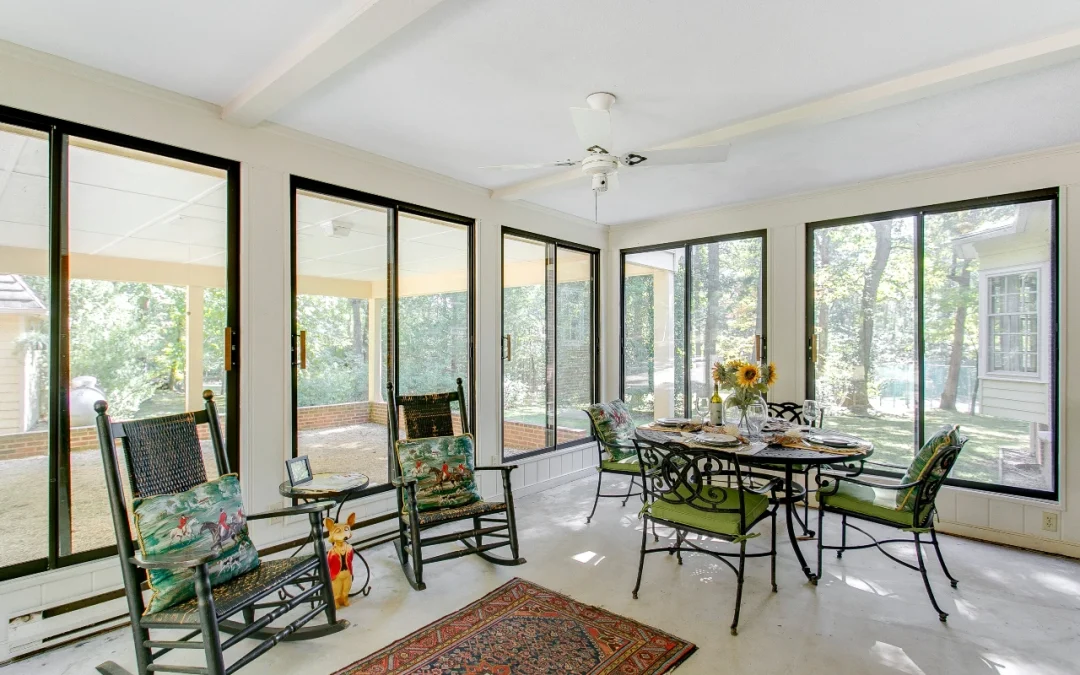 Choose Angell's Construction for a quick and smooth Four Seasons sunroom project in the Twin Cities area. Contact us today!